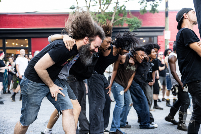 Crowd at previous market in Piedmont Park